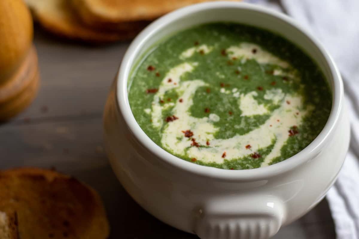 Часниковий суп: простий покроковий рецепт