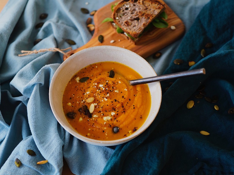Простий рецепт вершкового супу з смаженого гарбуза
