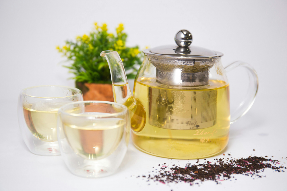 Чай з меліси: користь і шкода