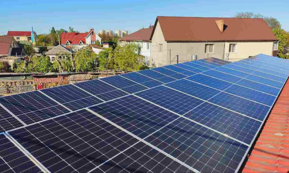 Переваги встановлення гібридної СЕС саме 8 кВт для приватного дому